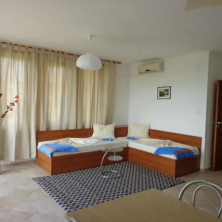 Via Pontica Apartament *