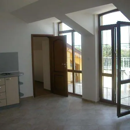 Apartment Via Pontica